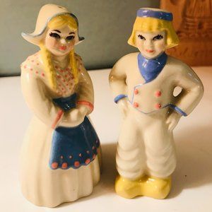 Vintage Ceramic Dutch Boy & Girl Salt & Pepper shakers